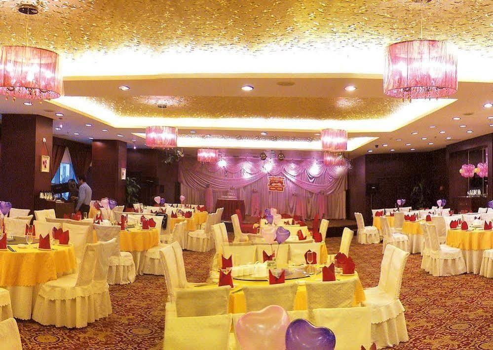 Lijing Grand Hotel City Center Liuzhou Exterior photo